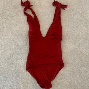 meil’ange swim one piece 
Size small 
Gorgeous red suit